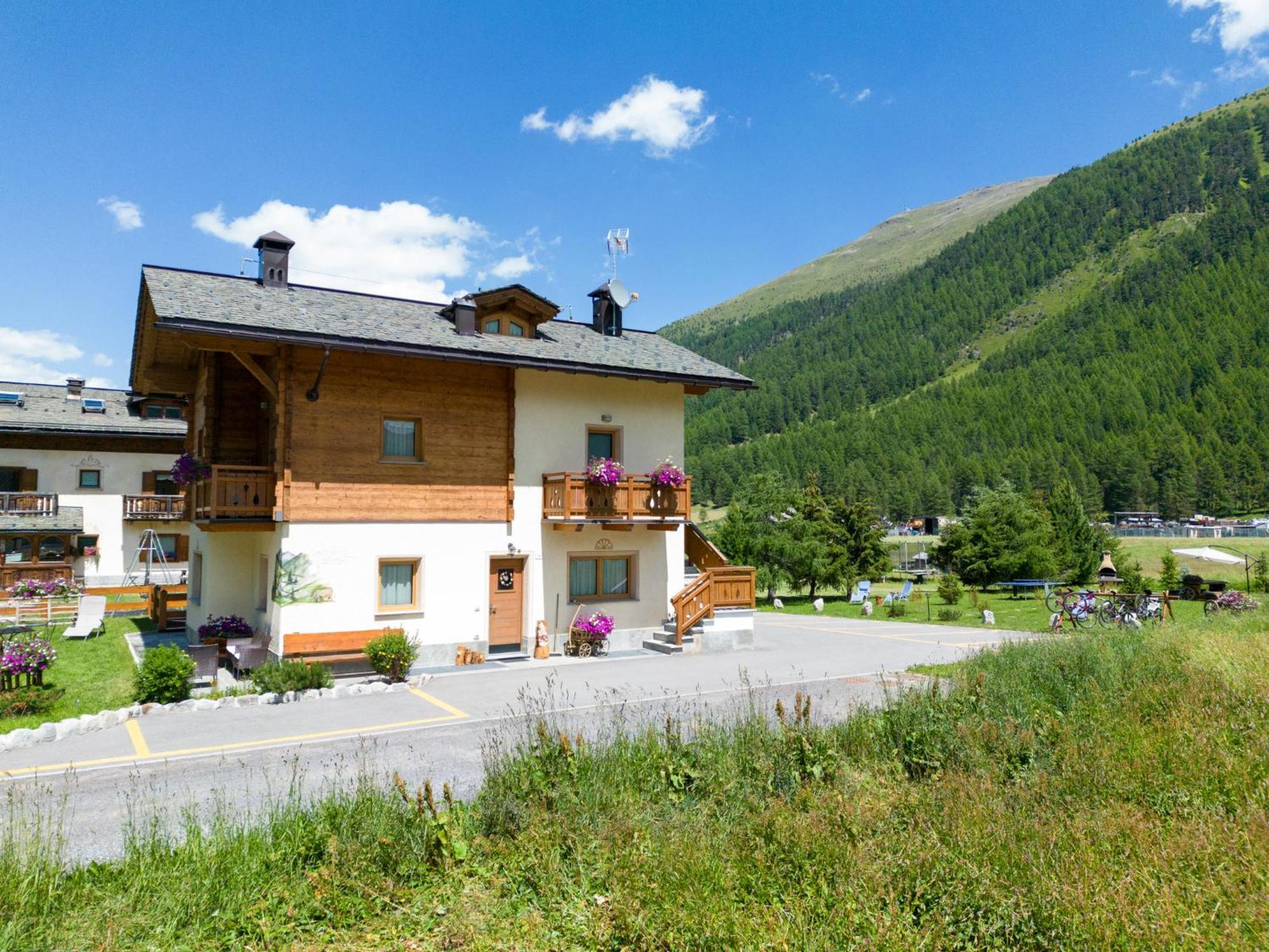 Chalet Sunshine Livigno Esterno foto